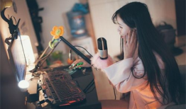 娱乐吃瓜主播真假对比视频,真假视频大对比，真相究竟如何？